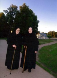 схимонахини Иоанна и Анастасия